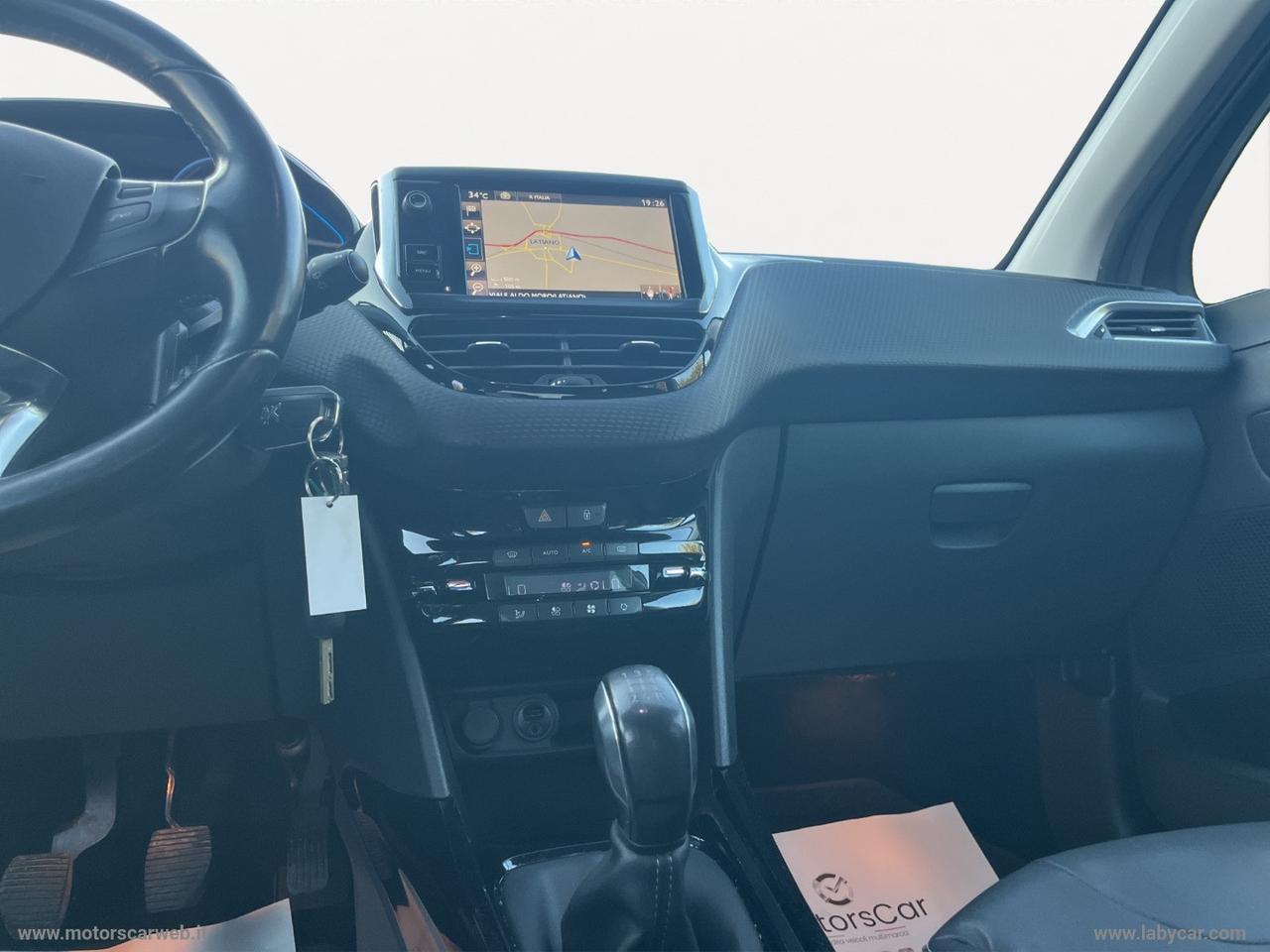 PEUGEOT 2008 BlueHDi 100 S&S Allure
