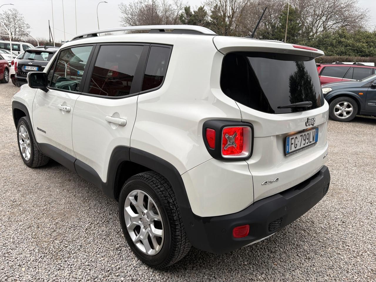 Jeep Renegade 2.0 Mjt 4WD Limited -Unico Prop.