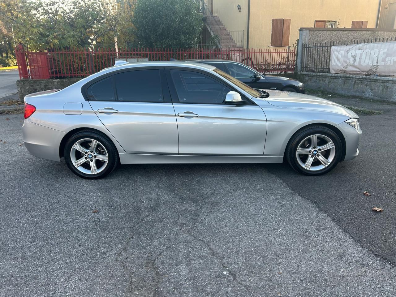 Bmw 320 Xdrive 2.0 diesel 184cv