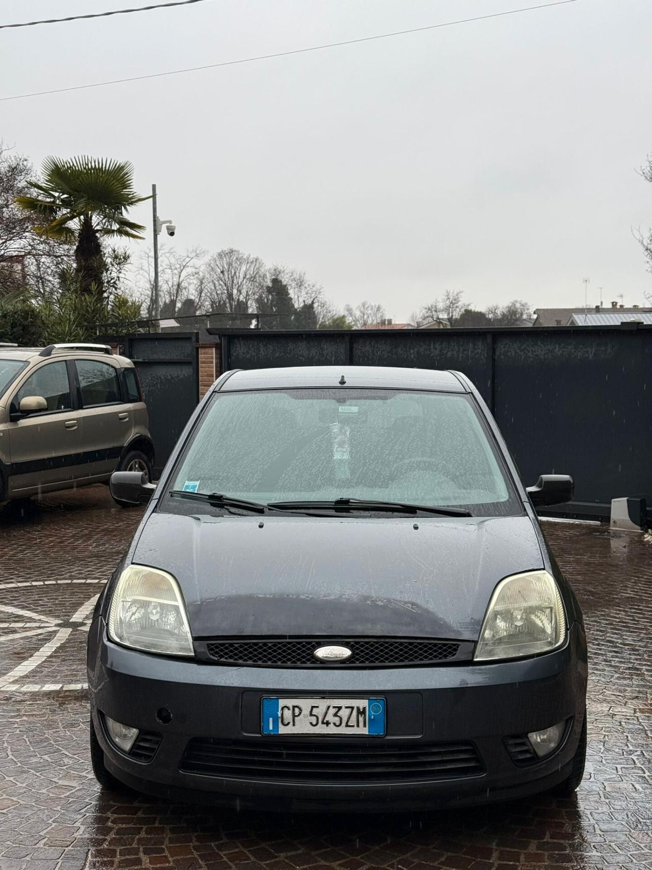 Ford Fiesta 1.4 TDCi 5p. Ghia