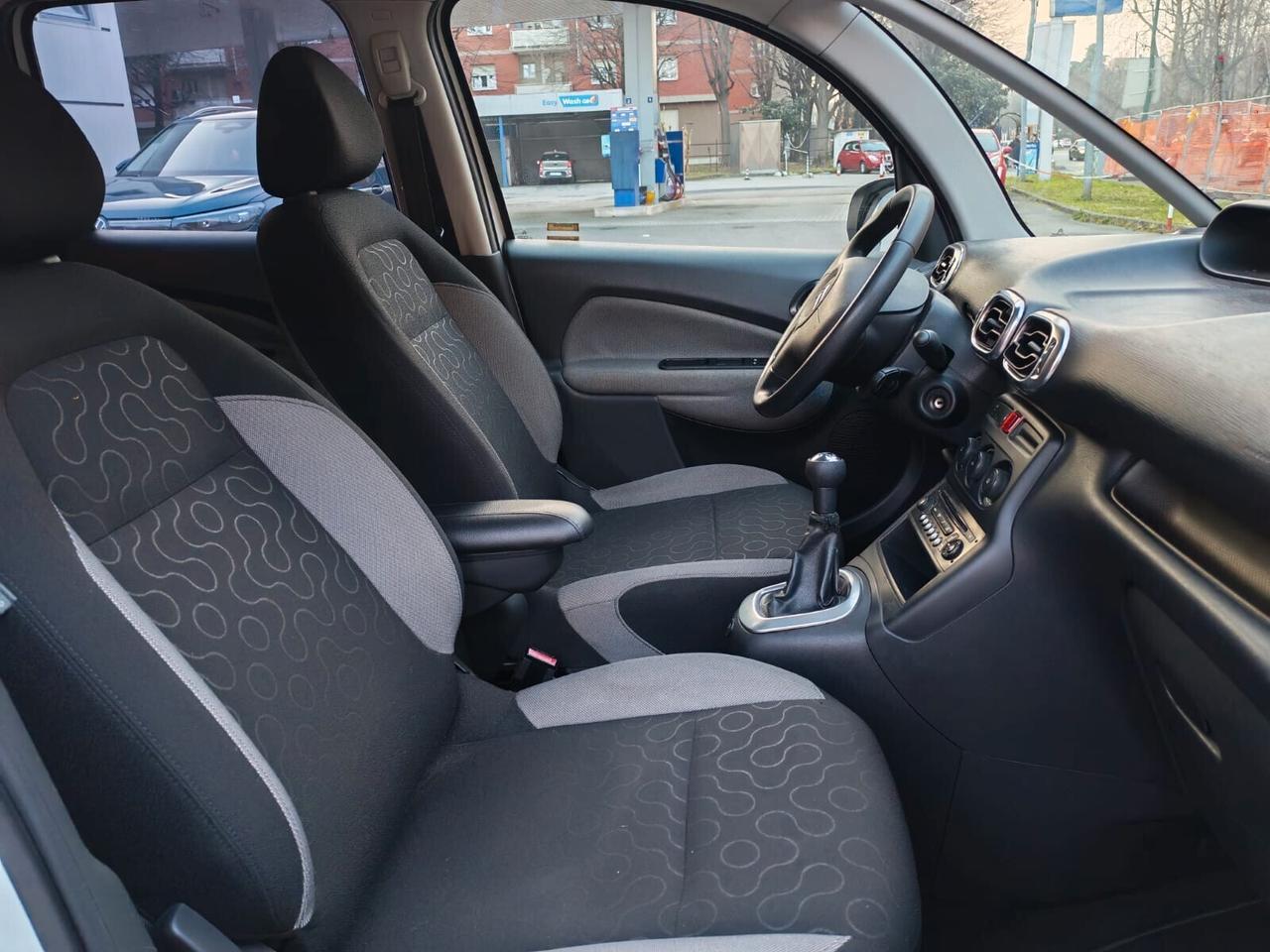 Citroen C3 Picasso - MOTORE RIFATTO