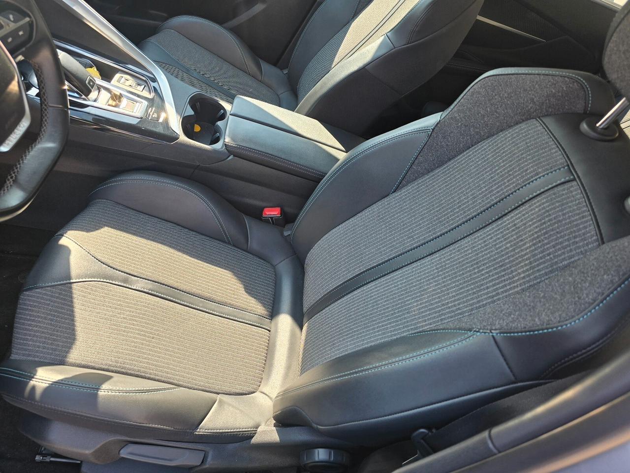 Peugeot 5008 BlueHDi 130 S&S EAT8 Allure