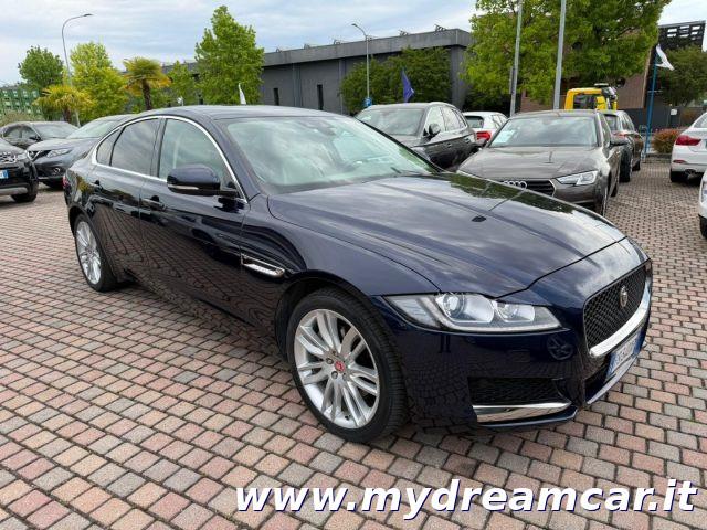 JAGUAR XF 2.0 D 240 CV AWD aut. Prestige