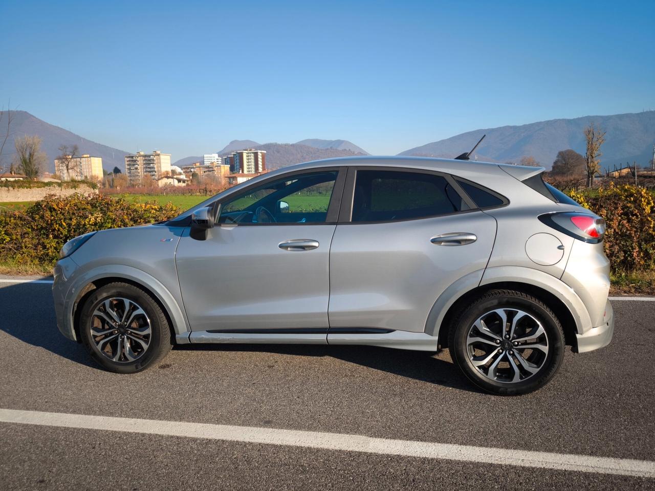 FORD PUMA 1,0 ECOBOOST HYBRID 125 CV SeS ST-LINE-2022