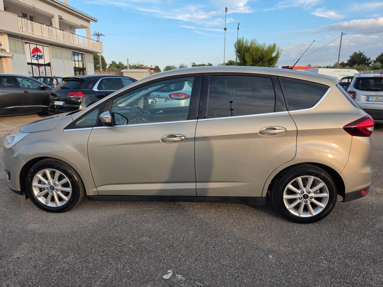 Ford C-Max 1.5 TDCi 95CV Titanium