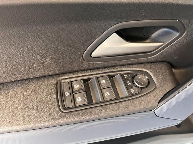Dacia Duster Eco-G 100 CV Journey CERHI DA 18 - VETRI OSCURATI POSTERIORI
