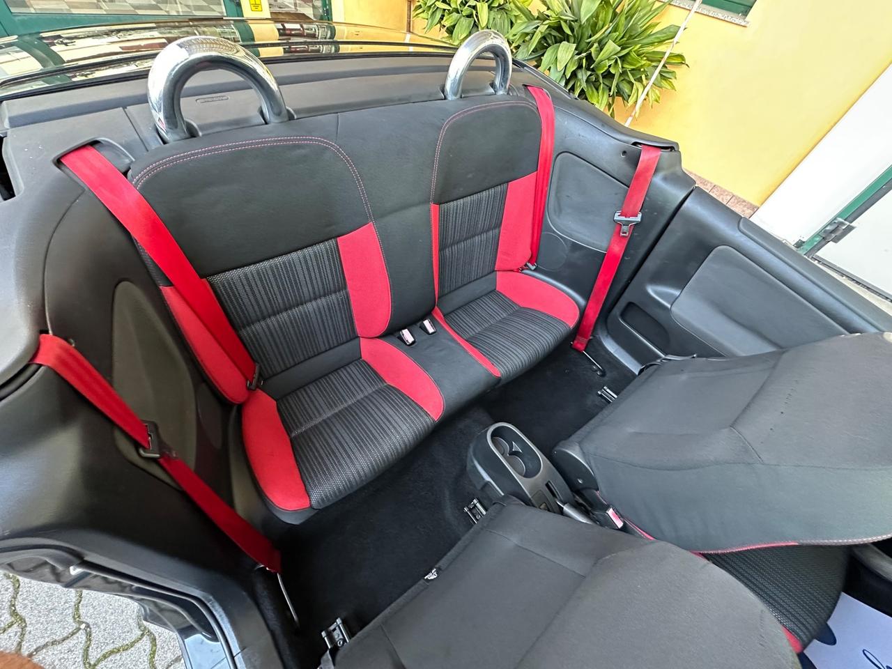 Peugeot 207 1.6 VTi 120CV CC Féline