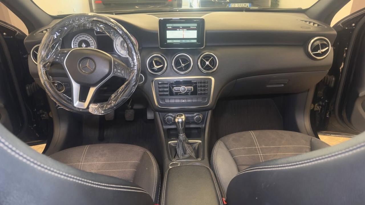 Mercedes-benz A 180 CDI 109CV Sport - 2014