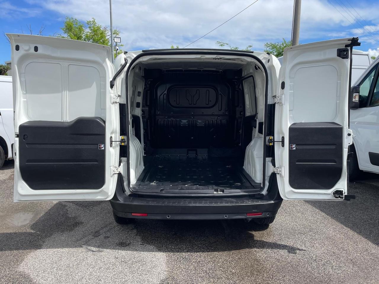 Fiat Doblo 1.3 MULTIJET 95CV sx solo 45000 KM PRONTO A’LLUSO
