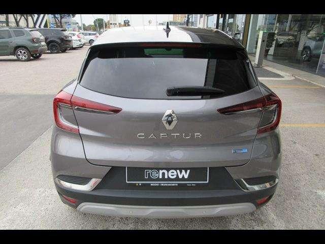 Renault Captur 1.6 E-Tech phev Intens 160cv auto my21