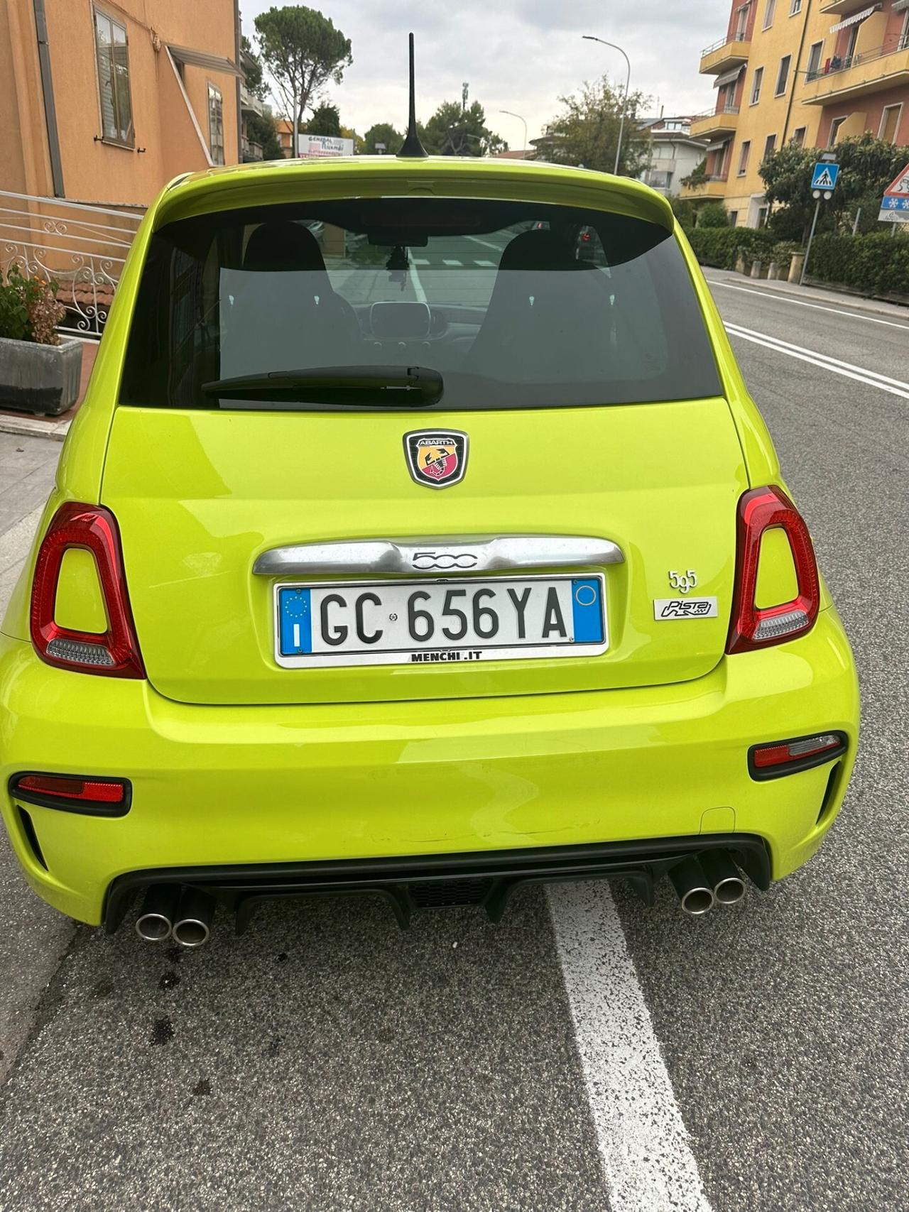 Fiat 500 Abarth TURBO T-JET PISTA