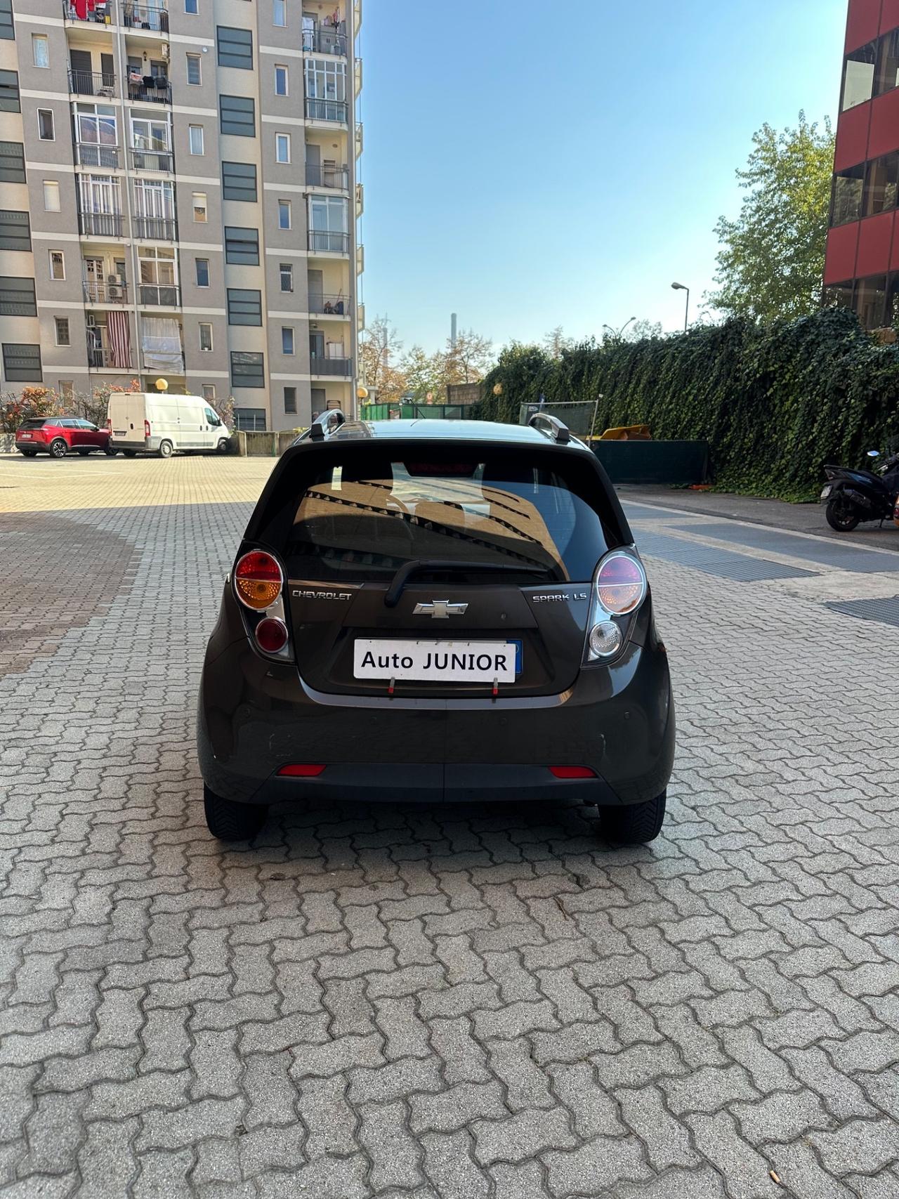Chevrolet Spark 1.0 GPL Eco Logic Pink Lady Special Edition