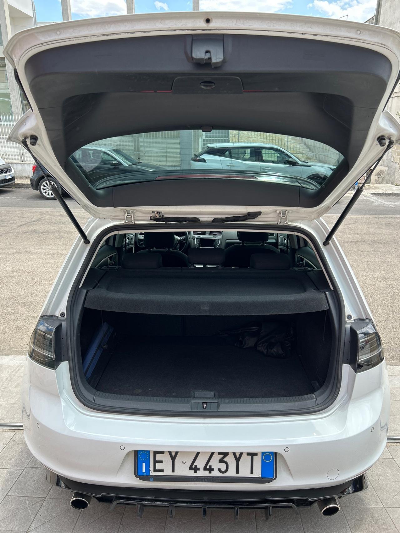 Volkswagen Golf 7 1.6 90 CV-2015-ALL. GTI-CIELO STELLATO