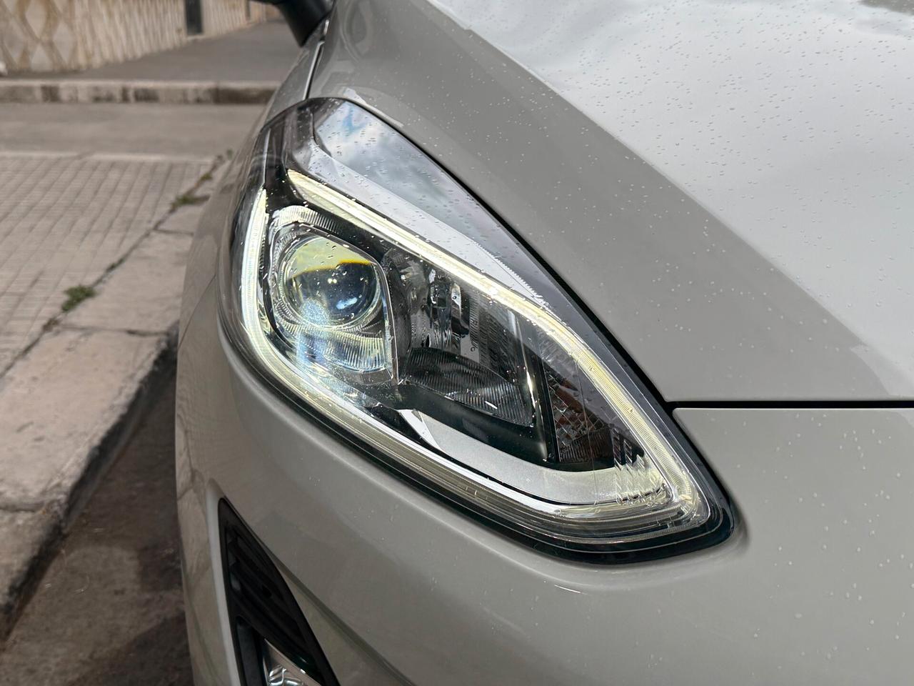 Ford Fiesta 1.5 EcoBlue 5P Titanium LED CARPLAY