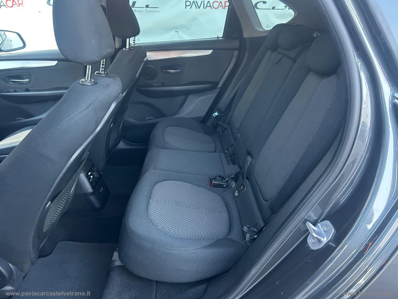 BMW 218d Active Tourer Luxury