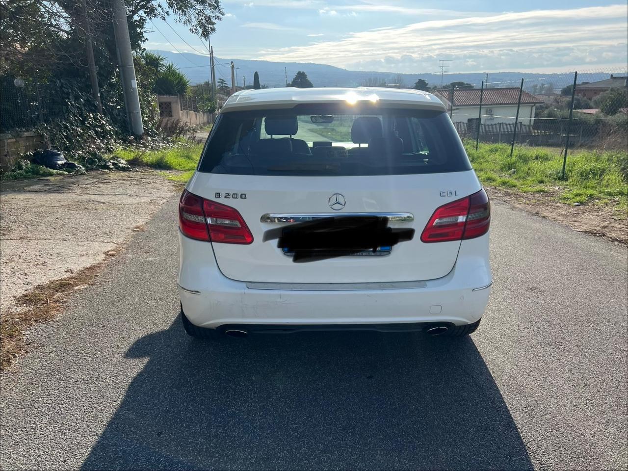 Mercedes-benz B 200 220 CDI Automatic Premium