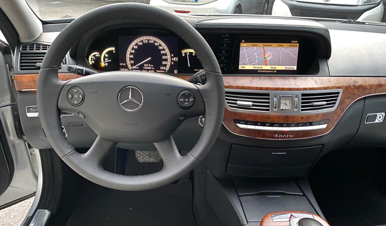 Mercedes-Benz S320 CDI V6 235cv 4Matic Avantgarde