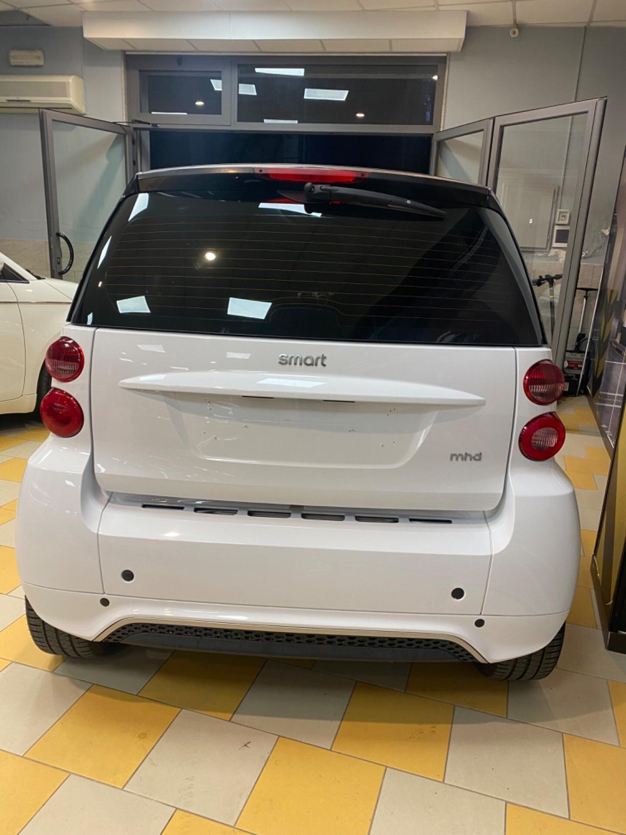 Smart ForTwo 1000 52 kW MHD coupé pulse