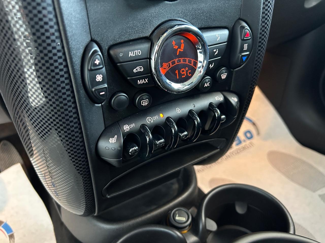 Mini Cooper D Countryman 1.6 Neopatentati