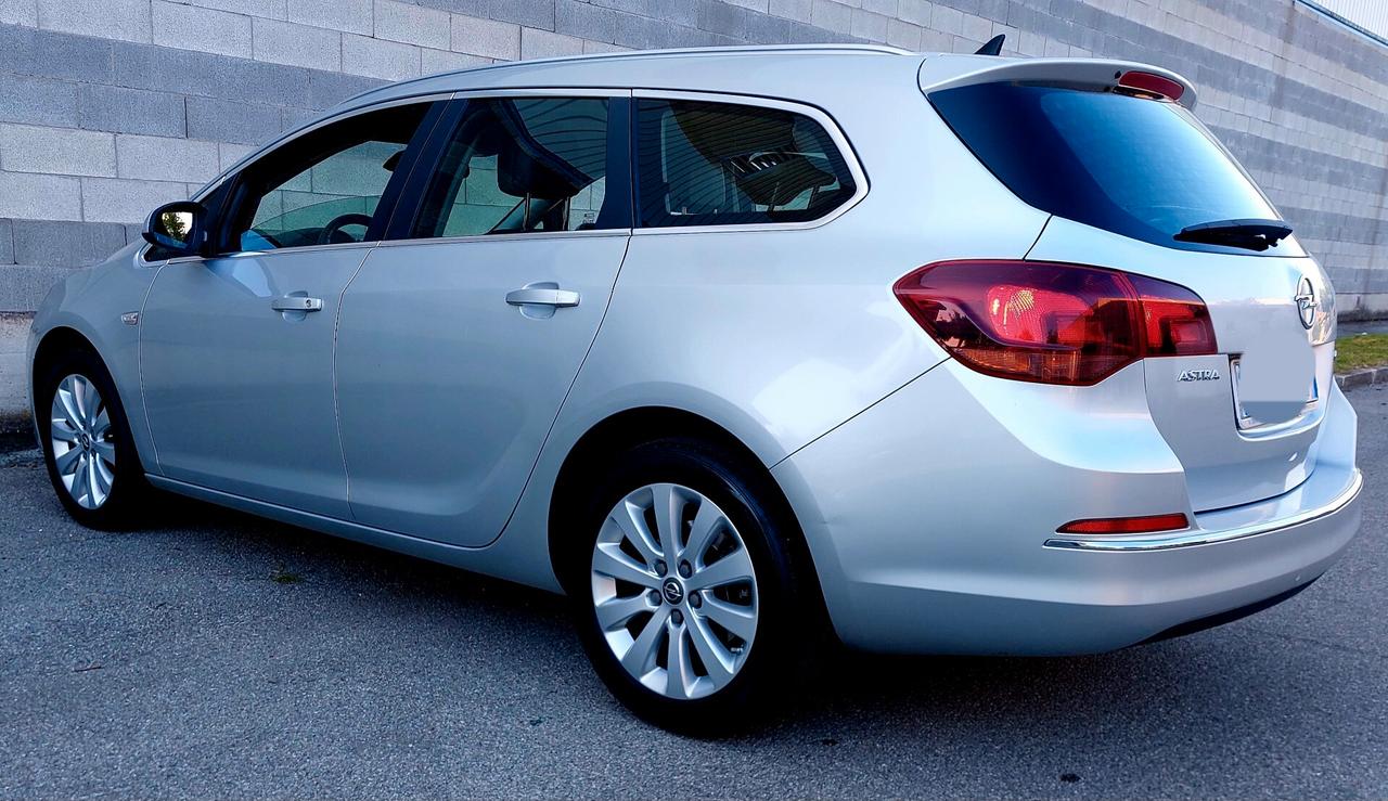 Opel Astra 1.6 CDTI 130CV Cosmo euro 6B neopatentati
