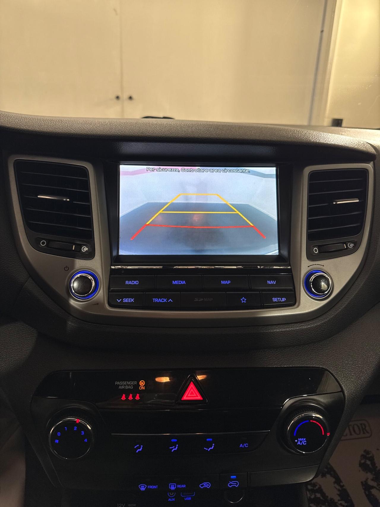 Hyundai Tucson 1.7 CRDi DCT Sound Edition X OPERATORI DEL SETTORE