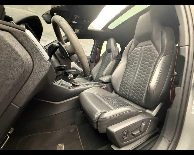 AUDI RS Q3 SPB quattro S tronic