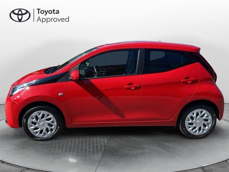 Toyota Aygo Connect 1.0 VVT-i 72 CV 5 porte x-play
