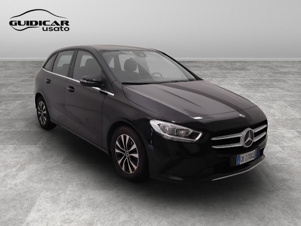 Mercedes-Benz Classe B - W247 2018 - B 180 d Sport auto