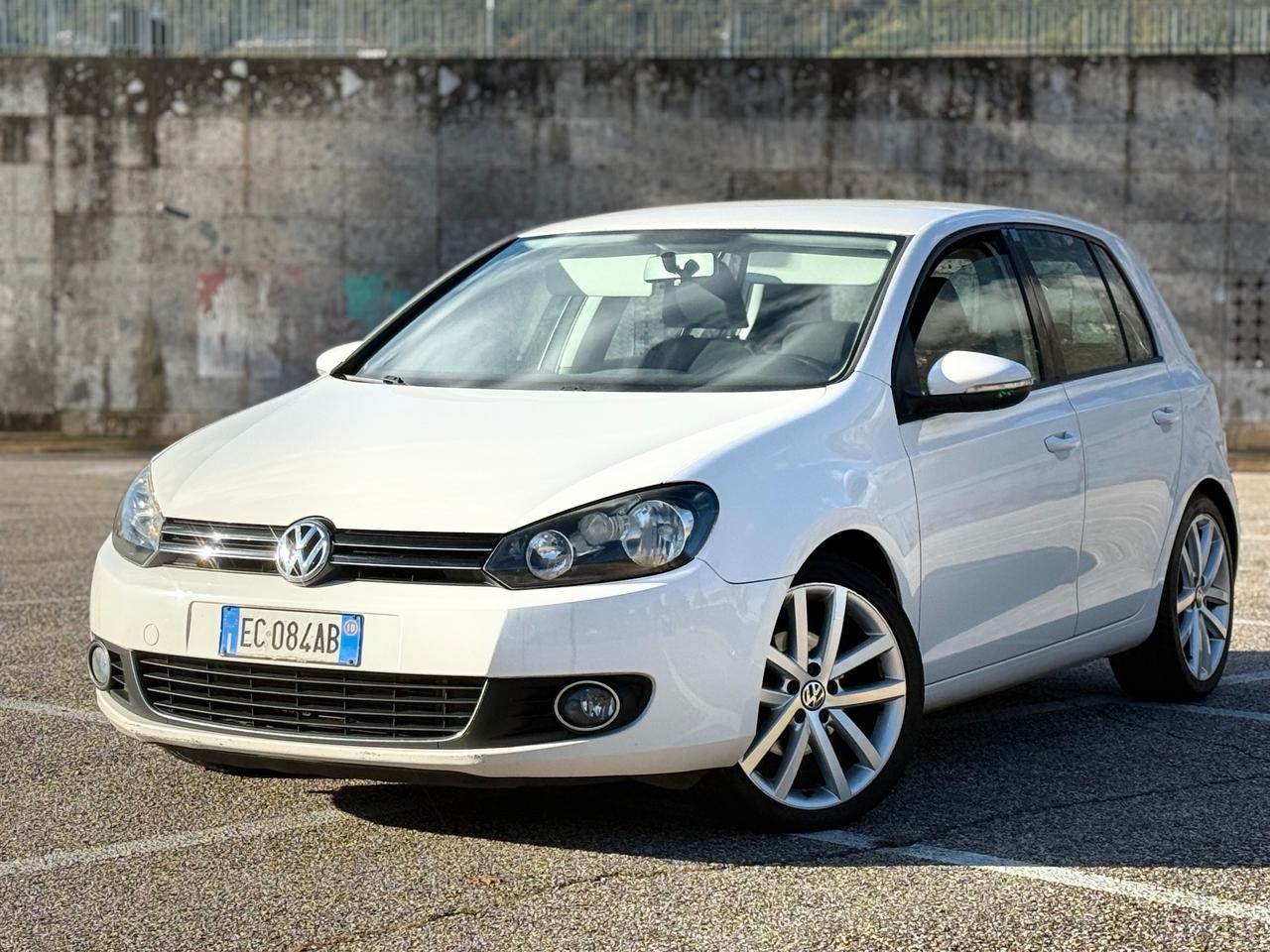 Volkswagen Golf 2.0 TDI 140CV OK NEOPATENTATI
