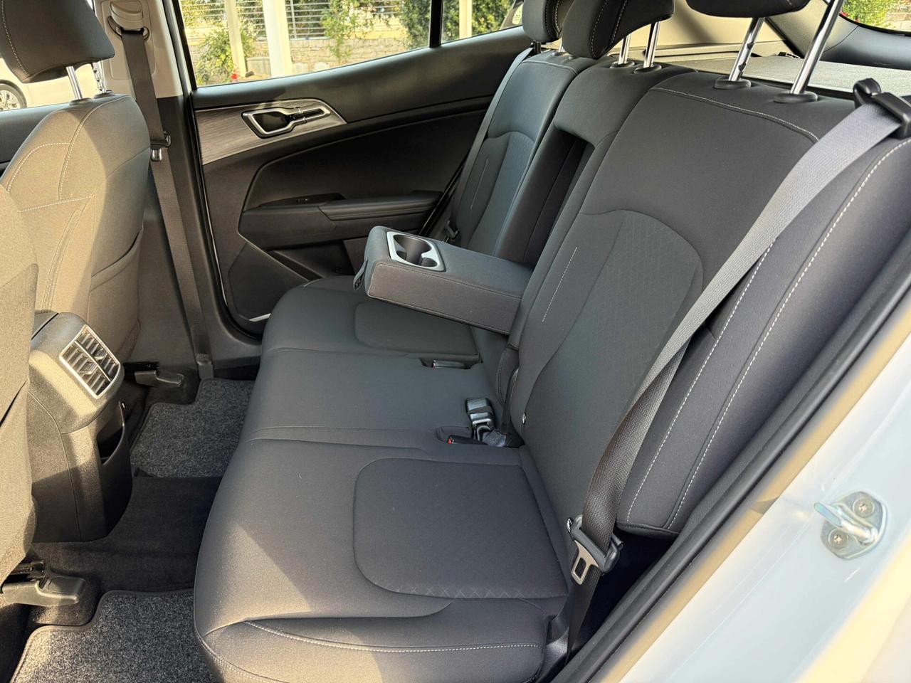 Kia Sportage 1.6 CRDI 136 CV 2WD Mild Hybrid Business Class