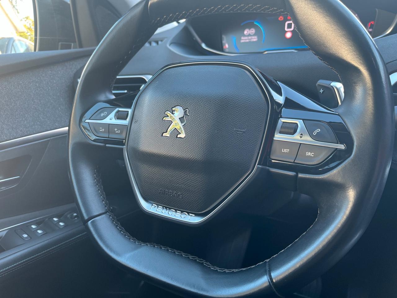 Peugeot 3008 1.5 bluehdi Allure Pack 130 cv