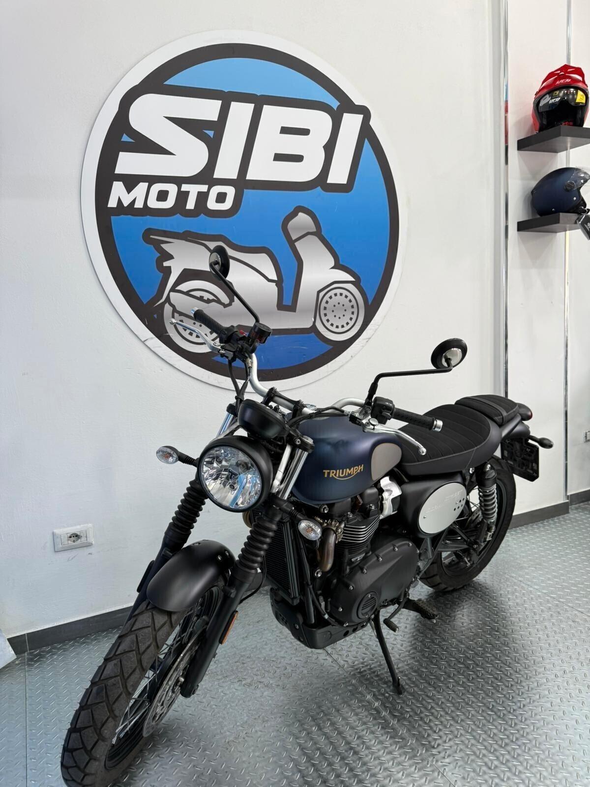 Triumph Scrambler 900