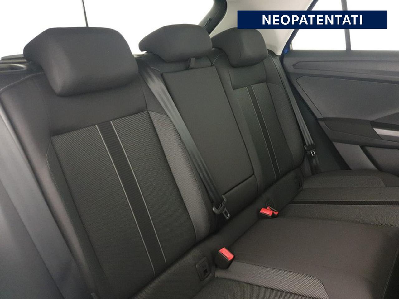 Volkswagen T-Roc 1.0 tsi sport 115cv