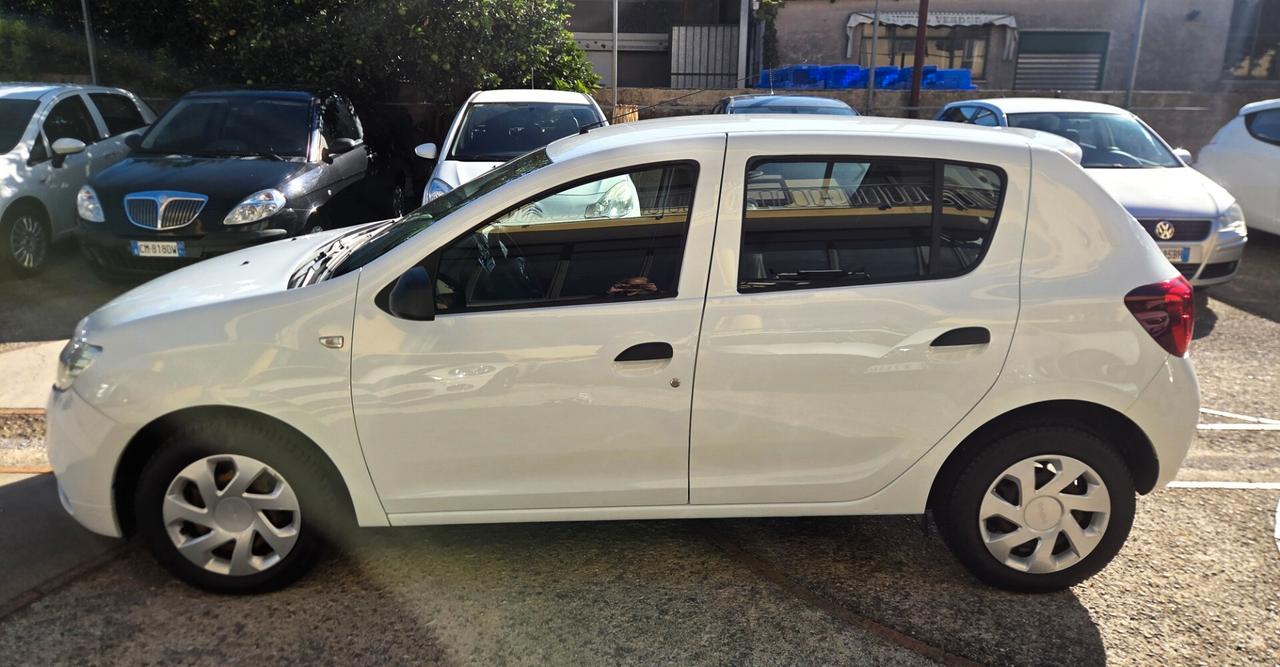 Dacia Sandero 1.0 SOLO 83000 KM BEN TENUTA GARANZIA