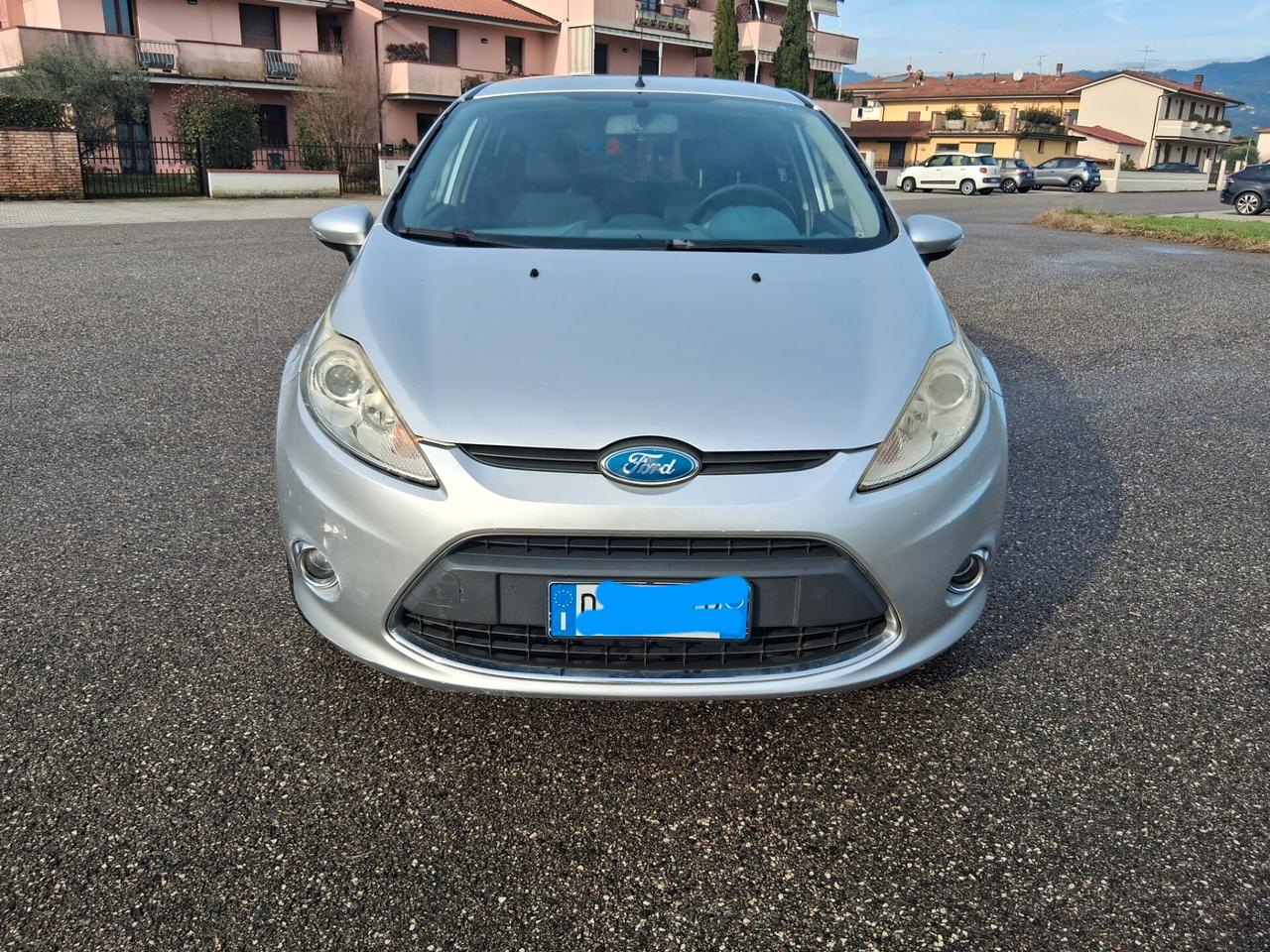 Ford Fiesta 1.4 5 porte Bz.- GPL Titanium