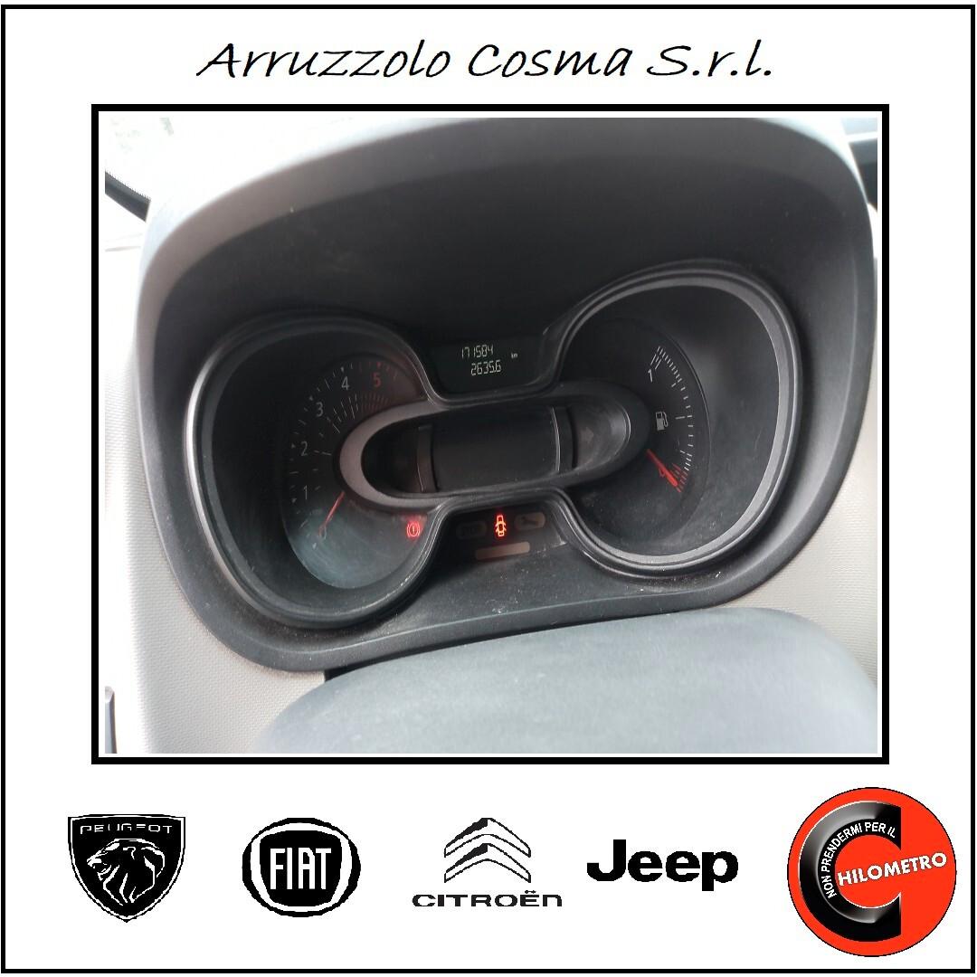 FORD TRAFIC FURGONE AUTOCARRO 3 POSTI