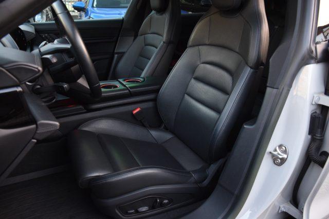 PORSCHE Taycan 4 Cross Turismo *21"*CHRONO*PANORAMA*BOSE*360°*LED