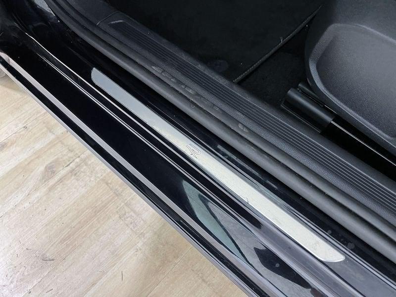 Volkswagen Taigo Taigo 1.0 tsi R-Line 115cv