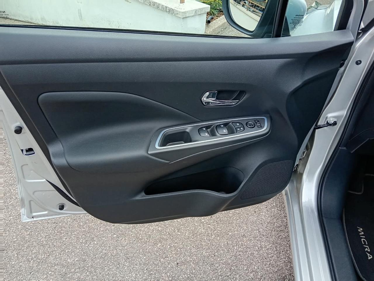 Nissan Micra IG-T 92 5 porte Tekna