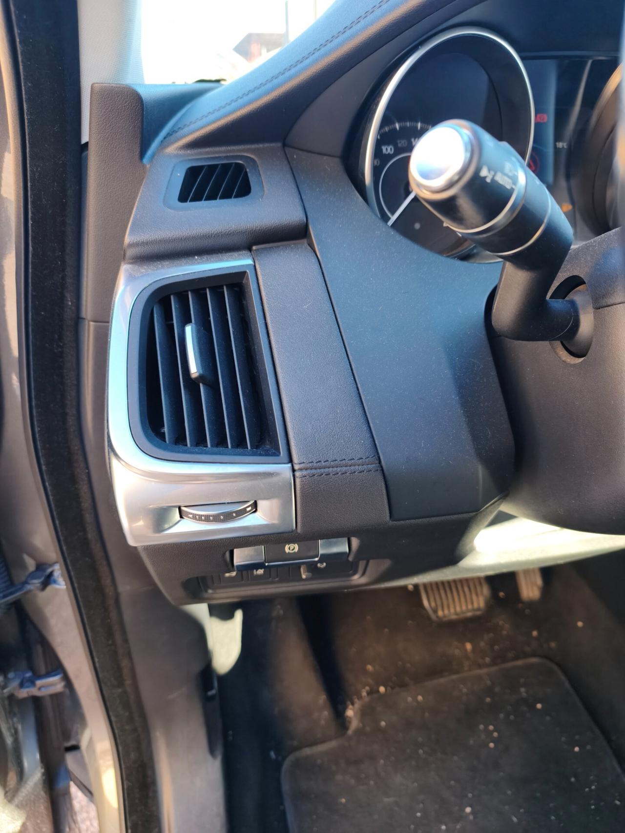 Jaguar E-Pace 2.0D 150 CV AWD aut. S 360 full led