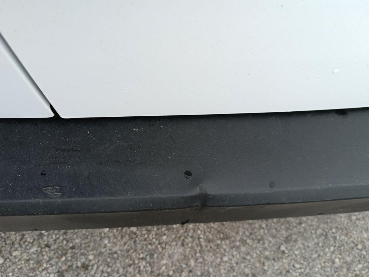 Ford transit connect 3posti prezzo + IVA