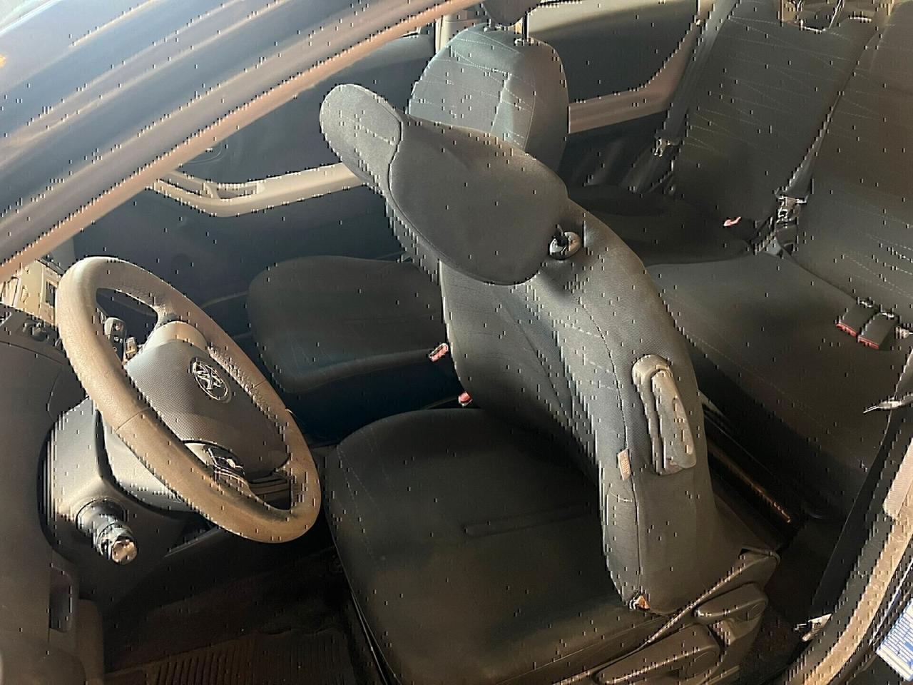 Toyota Yaris 0,998 cm3-2006