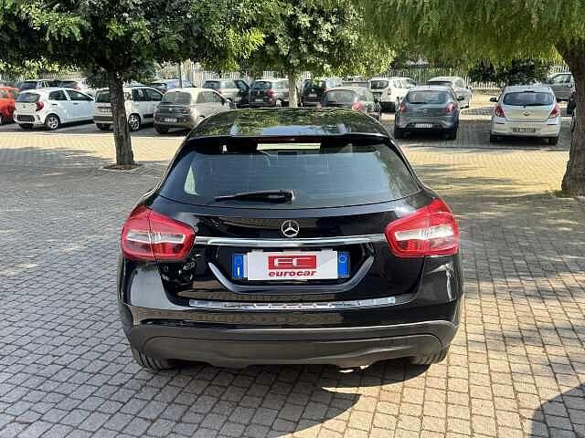 Mercedes-Benz GLA 180 180 d Automatic Executive