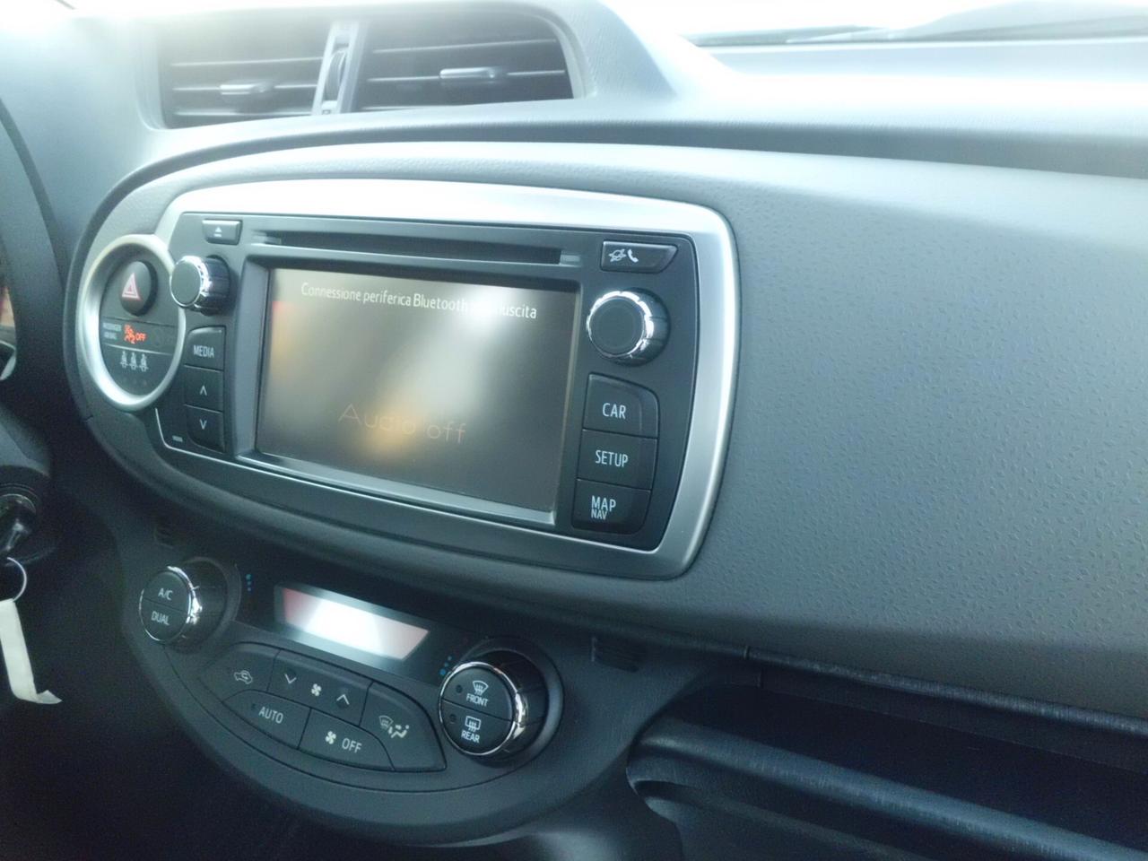 Toyota Yaris 1.4 D-4D 5 porte Lounge DISPONIBILITA' DI 1 PEZZO IBRIDO BENZINA AUTOMATICO FULL OPTIONAL