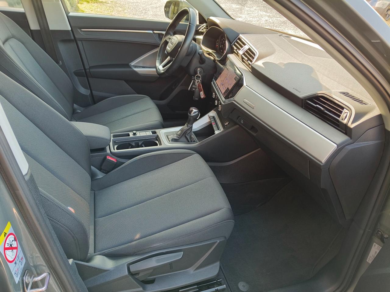 Audi Q3 45 TFSI e S tronic Sport Hybrid