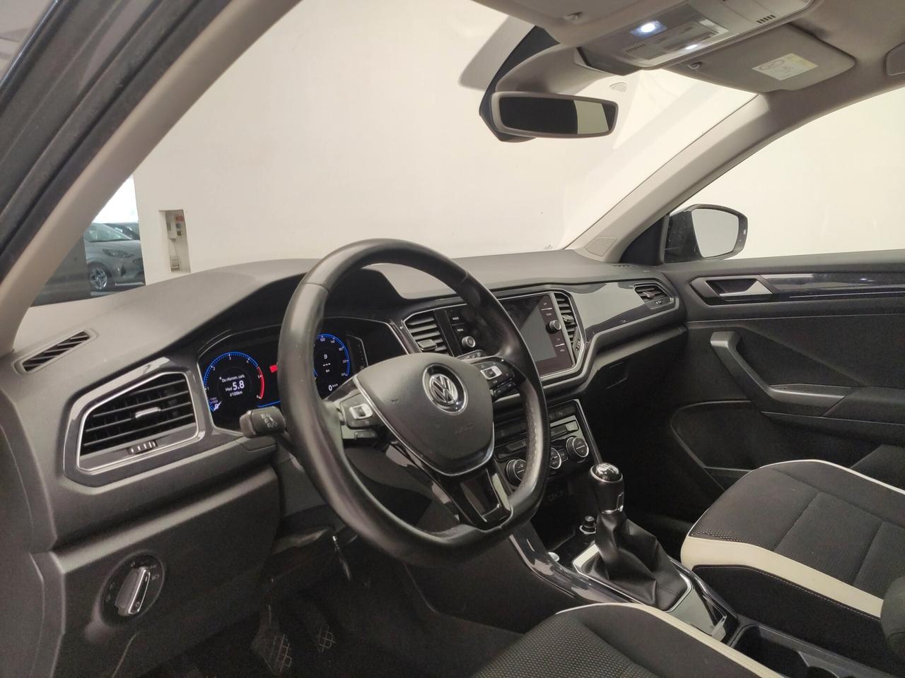 Volkswagen T-Roc 1.6 TDI 116cv SCR Advanced BMT