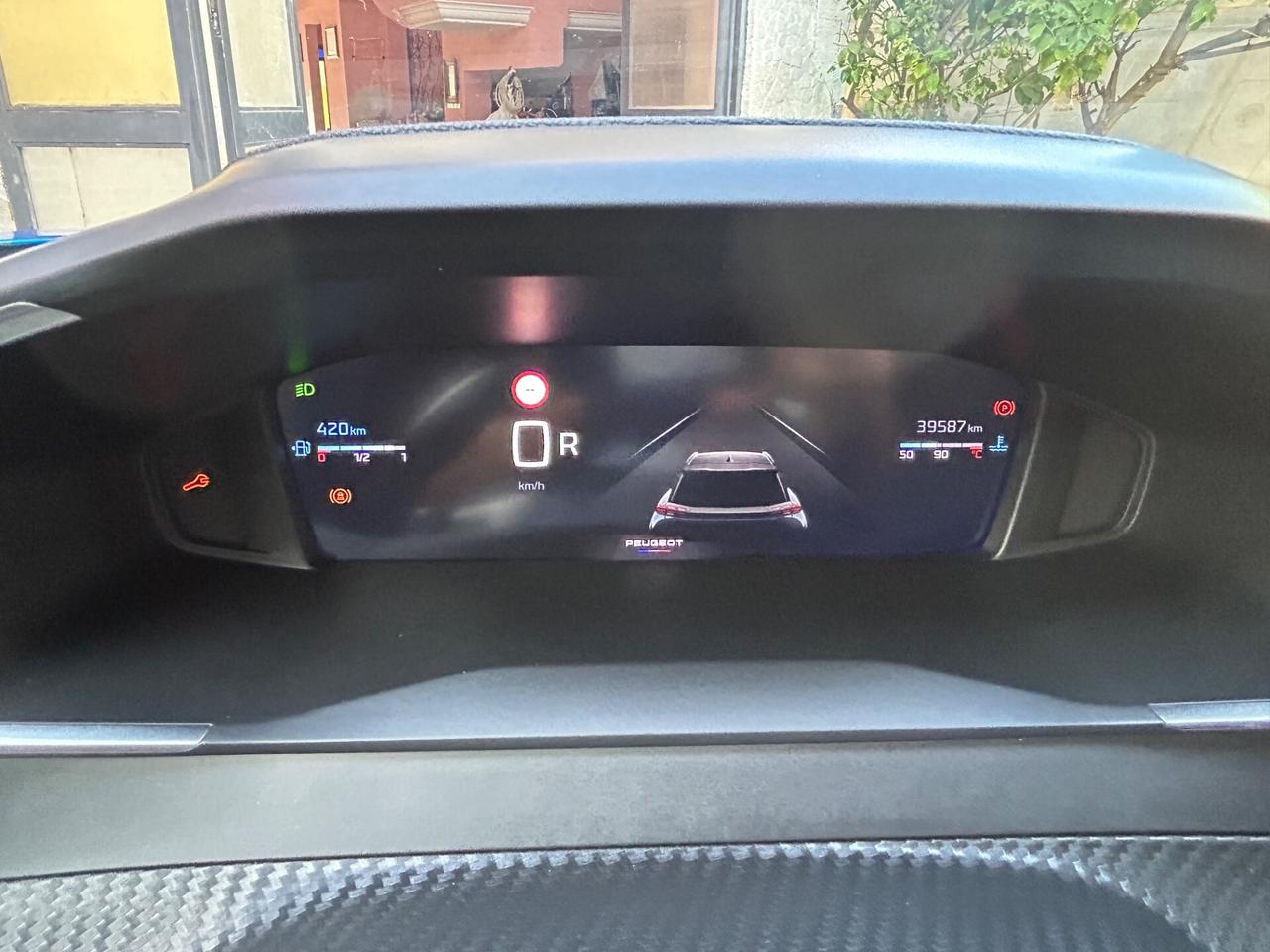 Peugeot 2008 BlueHDi 130 S&S EAT8 Allure Pack