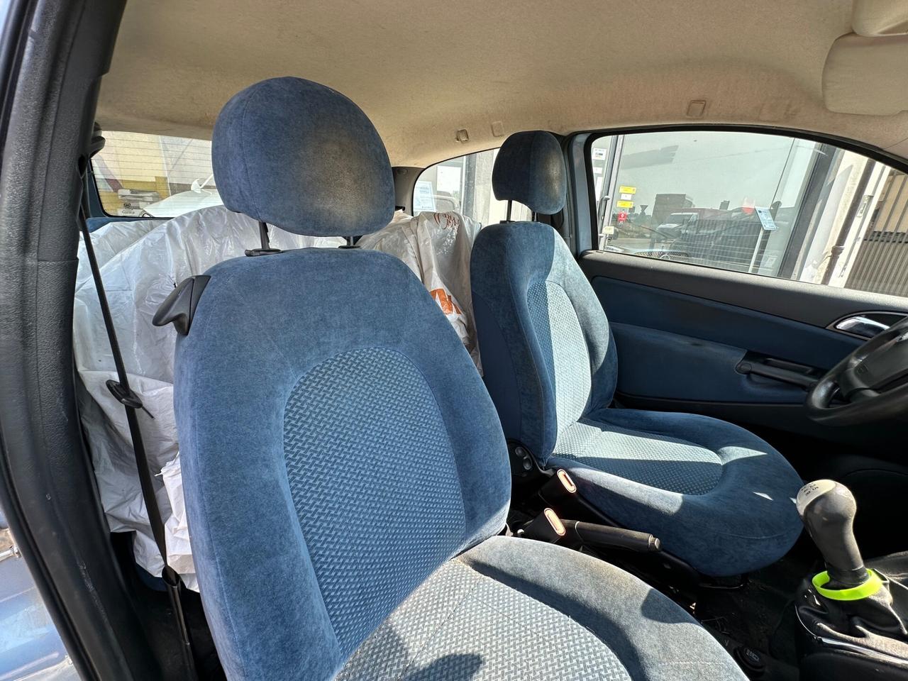 Lancia Ypsilon 1.3 Multijet 16V Platino