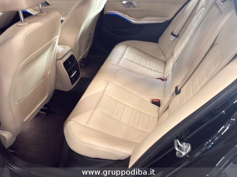 BMW Serie 3 G21 2019 Touring Diese 320d Touring mhev 48V Luxury auto