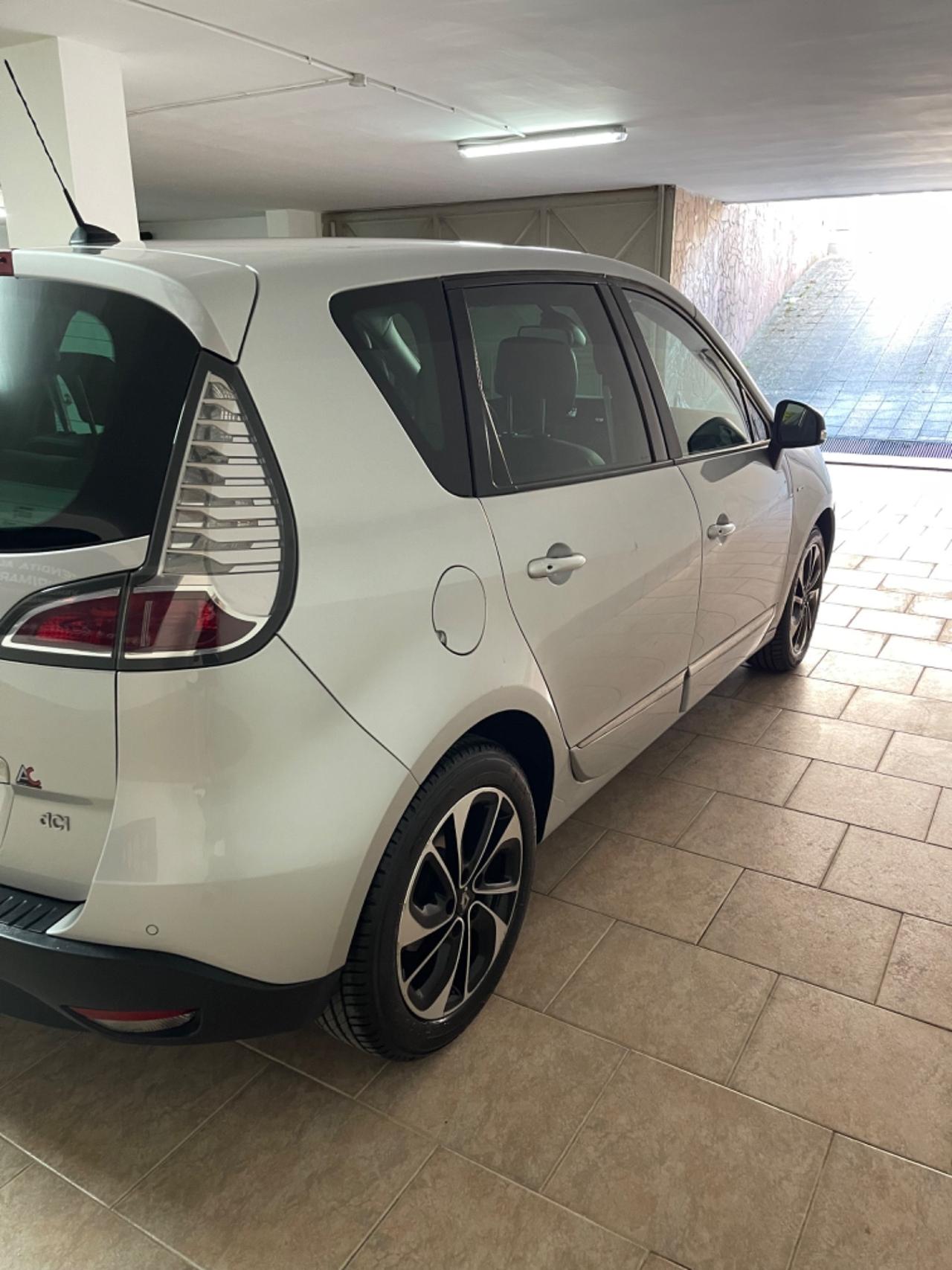 Renault Scenic Scénic XMod 1.5 dCi 110CV Start&Stop Energy
